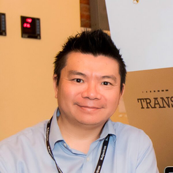 Albert Au headshot