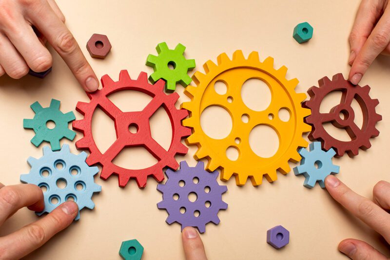 Colorful interlocking wheels