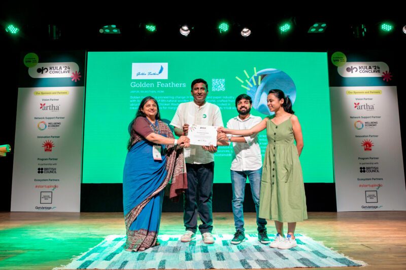 Indian entrepreneurs at Kula award presentation